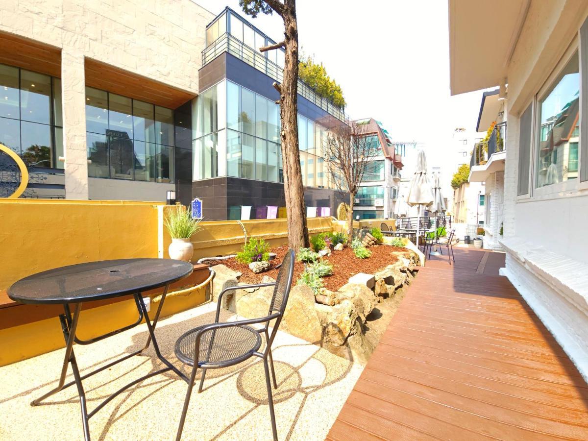 Oyo Myeongdong 5 Lodge Seoul Ngoại thất bức ảnh
