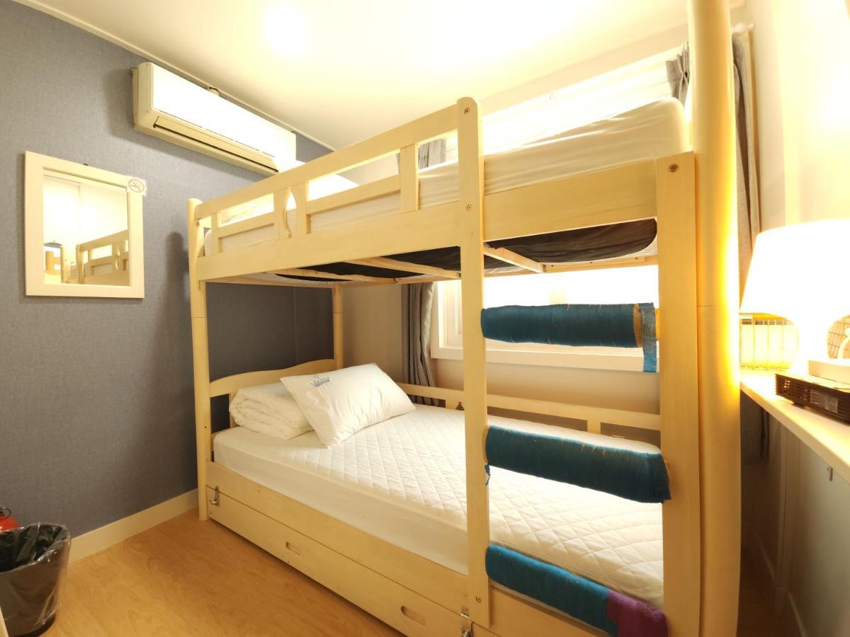 Oyo Myeongdong 5 Lodge Seoul Ngoại thất bức ảnh