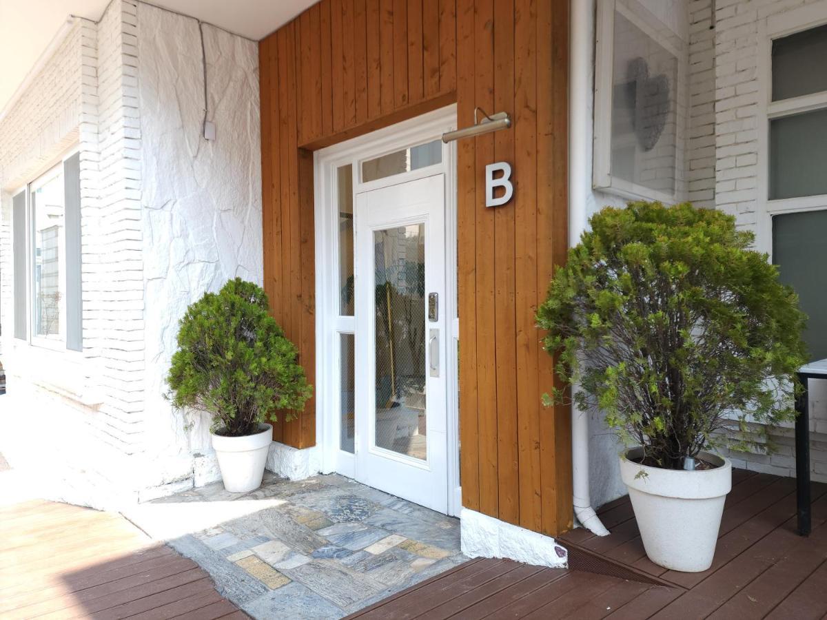Oyo Myeongdong 5 Lodge Seoul Ngoại thất bức ảnh
