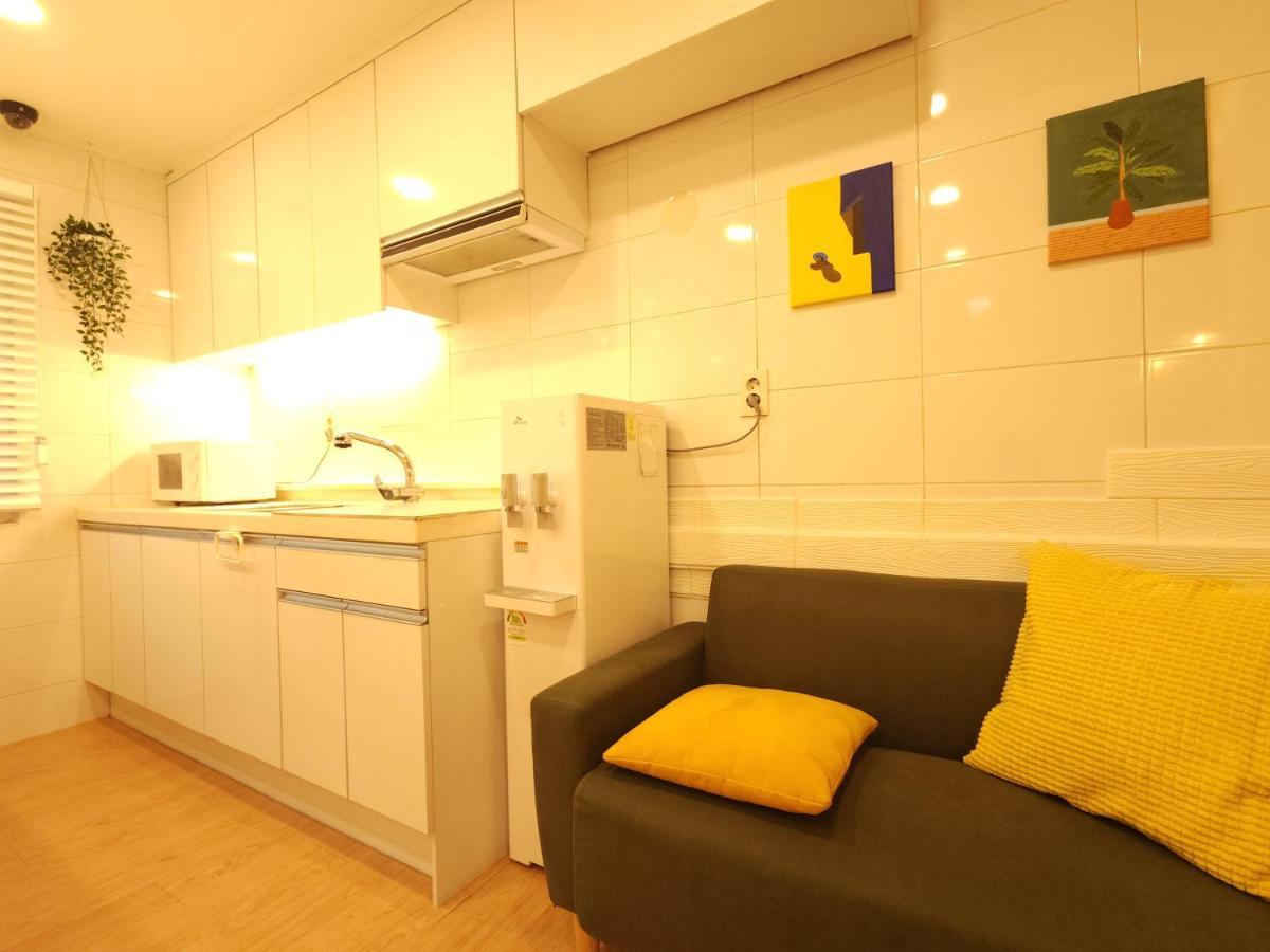 Oyo Myeongdong 5 Lodge Seoul Ngoại thất bức ảnh